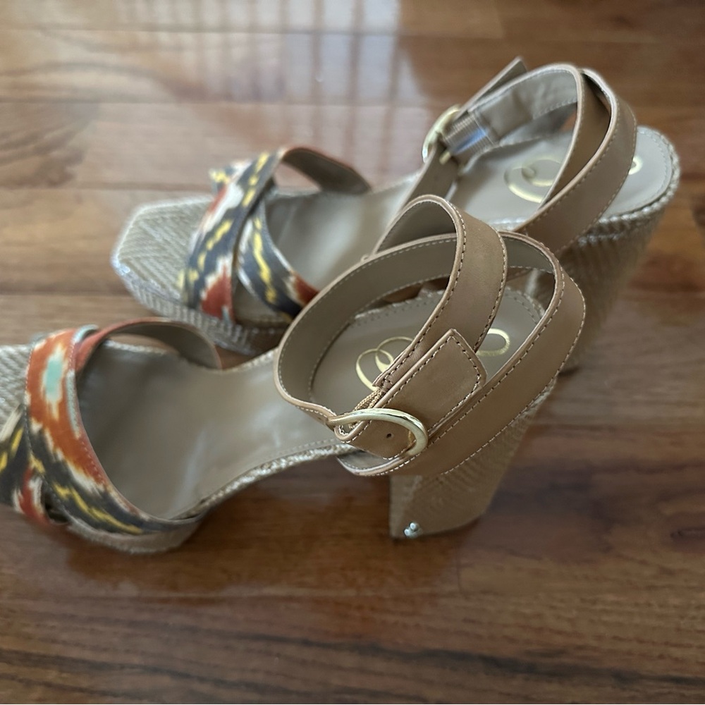 Beautiful Jessica Simpson platform heels with brown, orange and tan